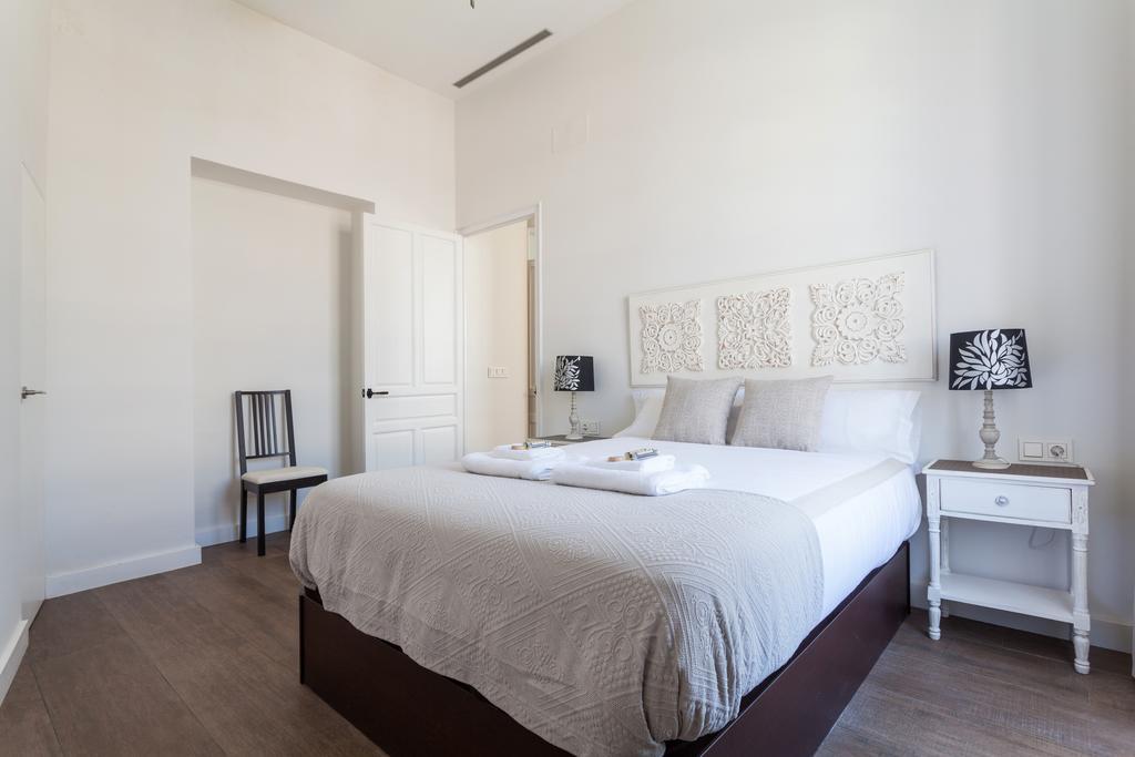Stunning Boutique - Space Maison Apartments Sevilla Exterior foto